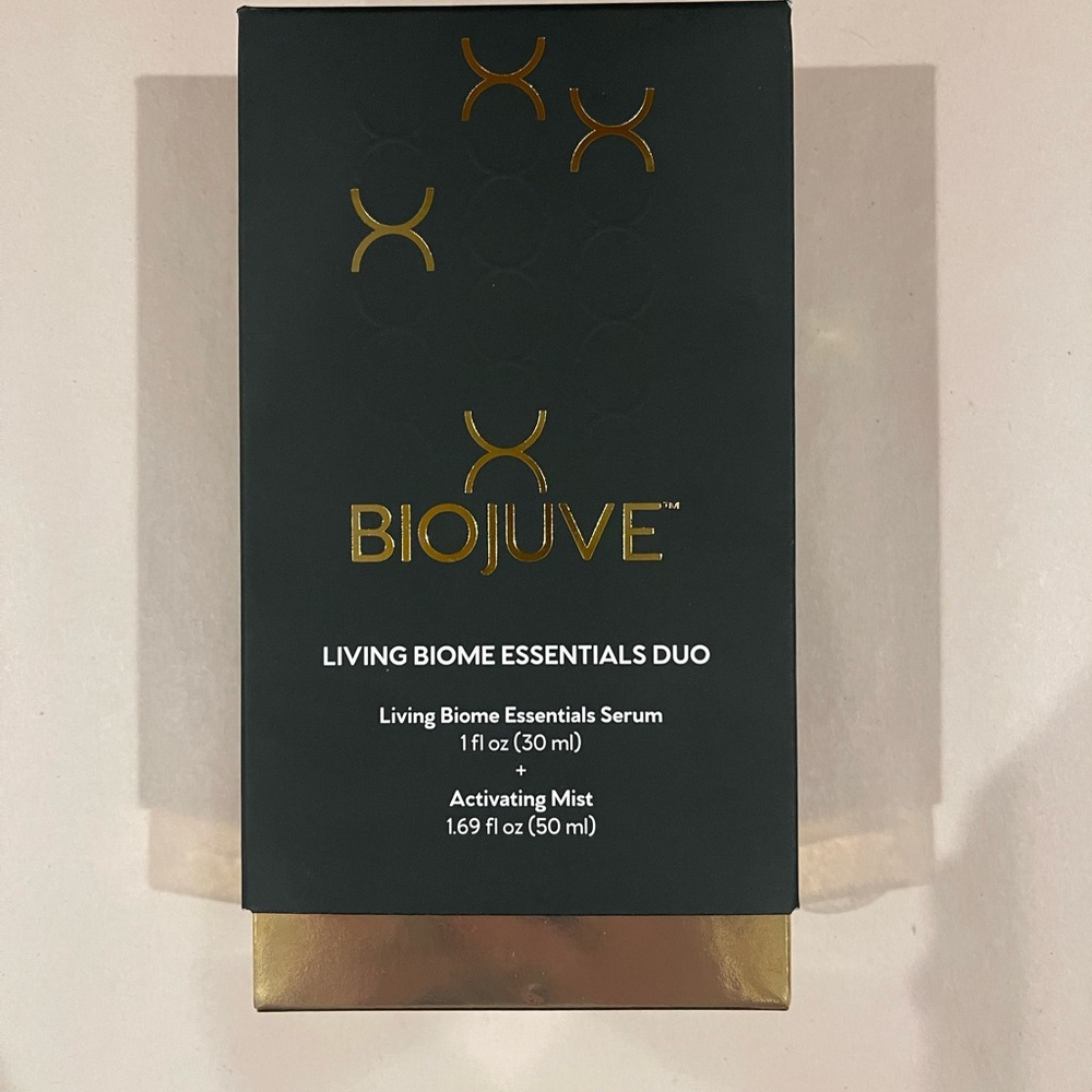 Biojuve living biome duo